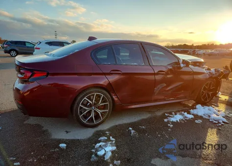 2021 BMW M550Xi z USA, uszkodzony, nr VIN WBA13BK0XMCH20091